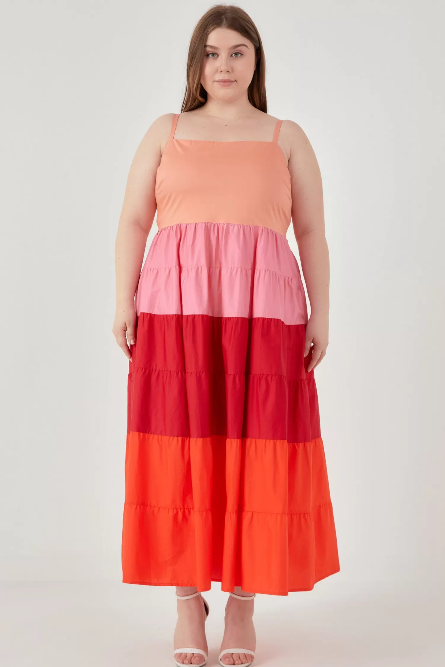 Cheap Plus Size Color Block Spaghetti Maxi Maxi Dresses | Plus Size
