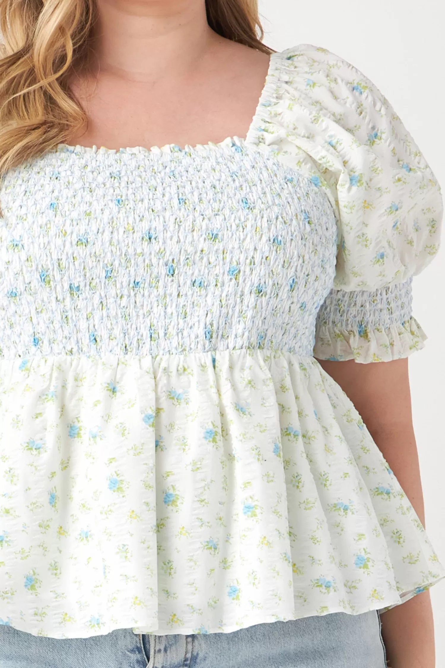 Cheap Plus Size Smocked Floral Puff Sleeve Top Plus Size | Tops